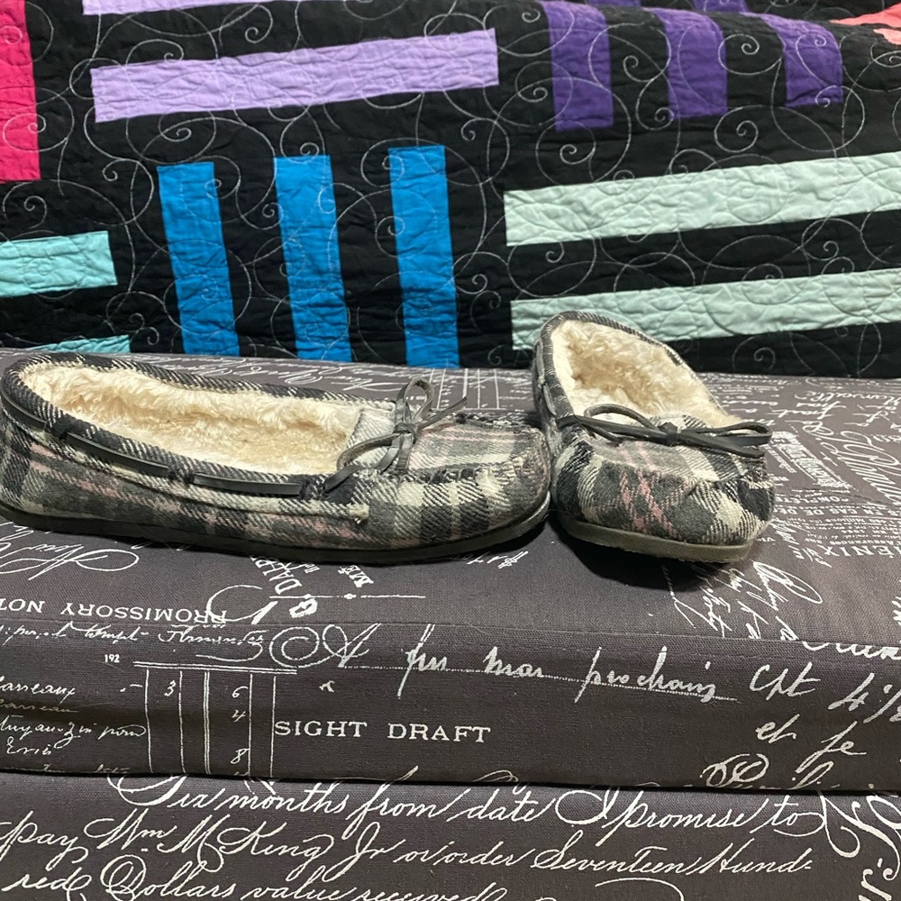Plaid moccasins
